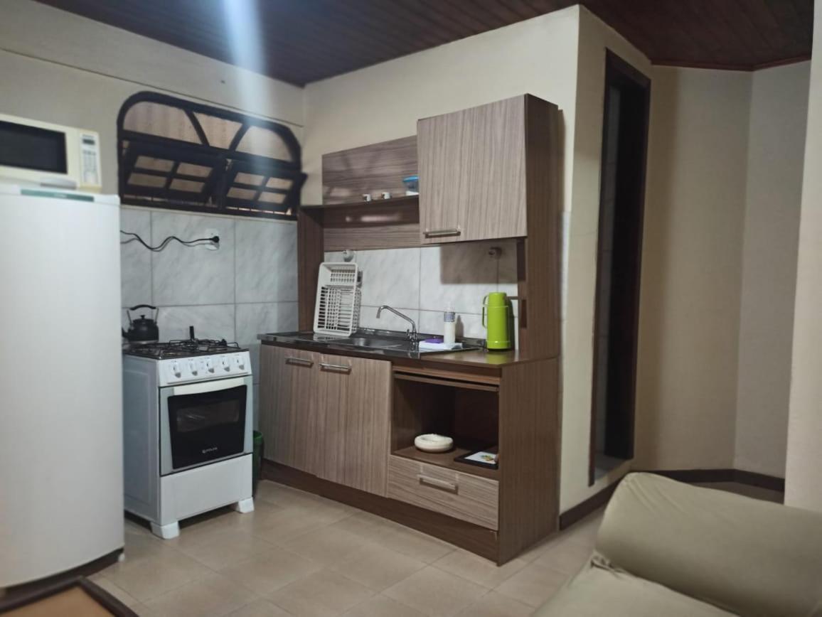 Apartamento 1 Quarto A 500m Da Praia *